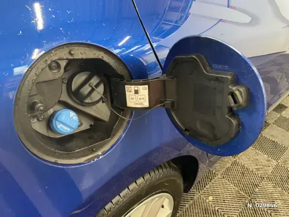 RENAULT CLIO V - voiture d'occasion - Photo 38