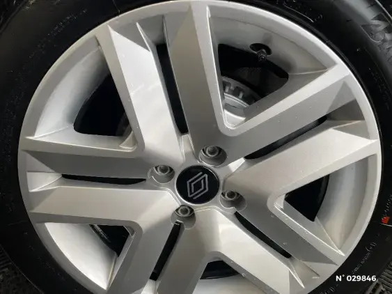 RENAULT CLIO V - voiture d'occasion - Photo 42