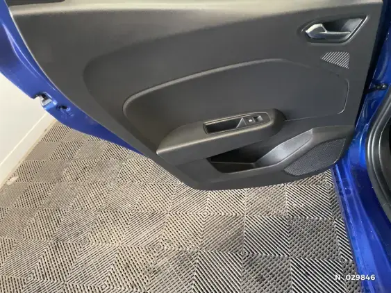 RENAULT CLIO V - voiture d'occasion - Photo 44