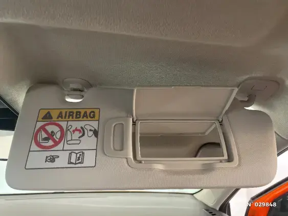 RENAULT CLIO V - voiture d'occasion - Photo 30