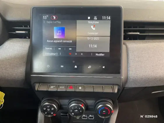 RENAULT CLIO V - voiture d'occasion - Photo 32