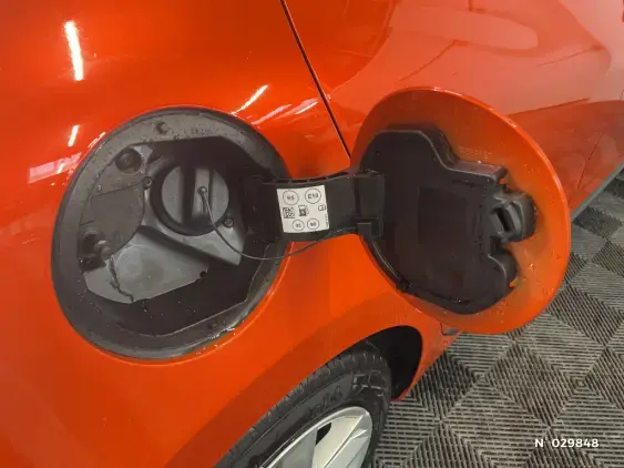 RENAULT CLIO V - voiture d'occasion - Photo 38