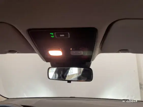 RENAULT CLIO V - voiture d'occasion - Photo 32