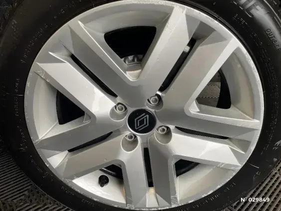 RENAULT CLIO V - voiture d'occasion - Photo 43