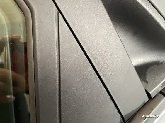 RENAULT CLIO V - voiture d'occasion - Photo 29