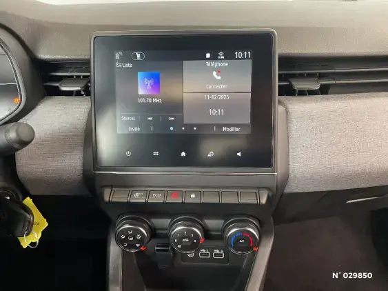 RENAULT CLIO V - voiture d'occasion - Photo 33