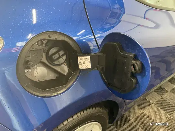 RENAULT CLIO V - voiture d'occasion - Photo 39