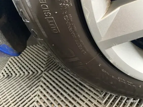 RENAULT CLIO V - voiture d'occasion - Photo 27