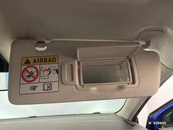 RENAULT CLIO V - voiture d'occasion - Photo 30