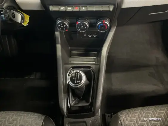 RENAULT CLIO V - voiture d'occasion - Photo 33