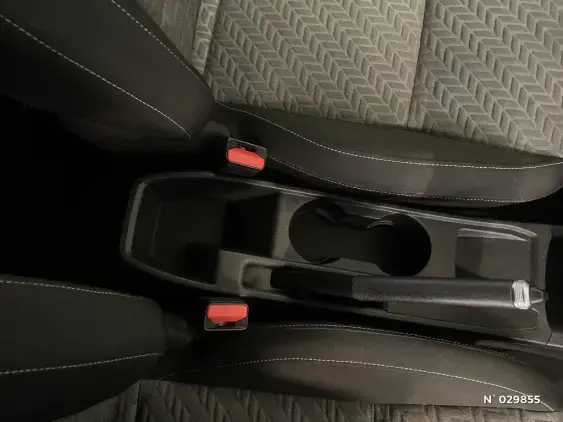 RENAULT CLIO V - voiture d'occasion - Photo 34