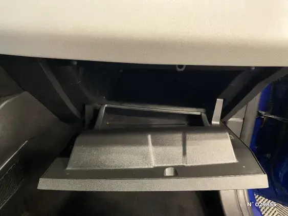 RENAULT CLIO V - voiture d'occasion - Photo 35