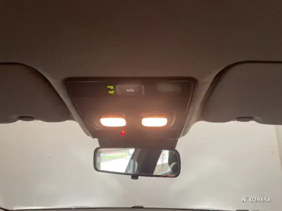 RENAULT CLIO V - voiture d'occasion - Photo 32