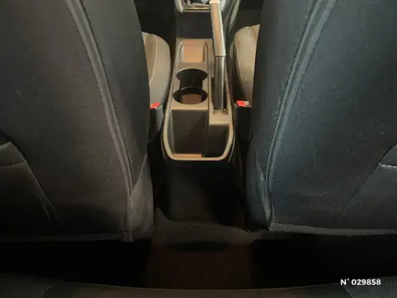 RENAULT CLIO V - voiture d'occasion - Photo 37