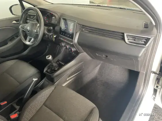 RENAULT CLIO V - voiture d'occasion - Photo 10