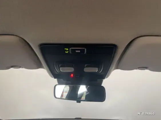 RENAULT CLIO V - voiture d'occasion - Photo 32