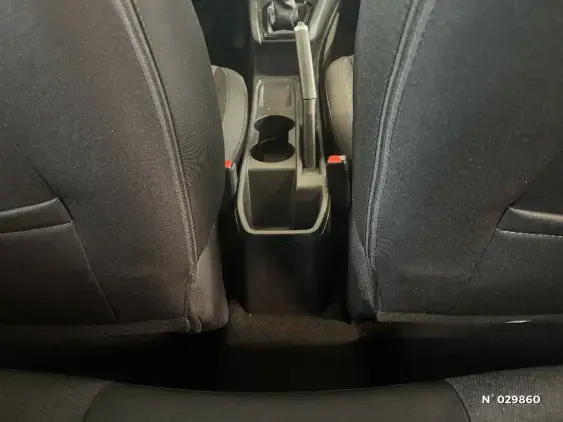 RENAULT CLIO V - voiture d'occasion - Photo 37