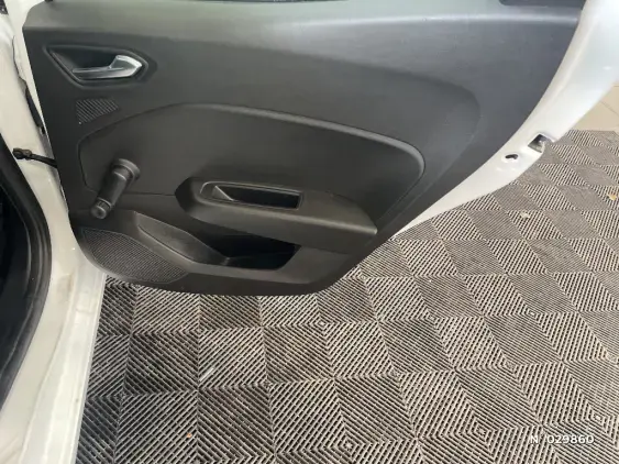 RENAULT CLIO V - voiture d'occasion - Photo 39