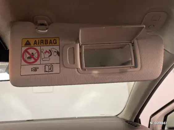 RENAULT CLIO REVERSIBLE V - voiture d'occasion - Photo 31