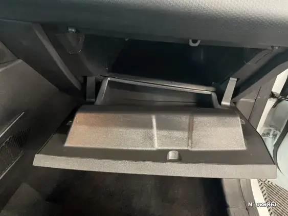 RENAULT CLIO REVERSIBLE V - voiture d'occasion - Photo 36