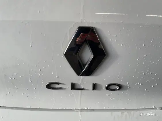 RENAULT CLIO REVERSIBLE V - voiture d'occasion - Photo 41