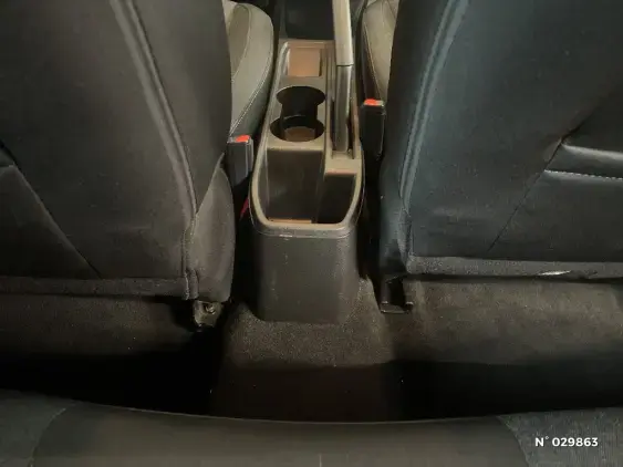 RENAULT CLIO V - voiture d'occasion - Photo 37