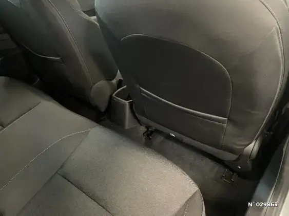 RENAULT CLIO V - voiture d'occasion - Photo 38