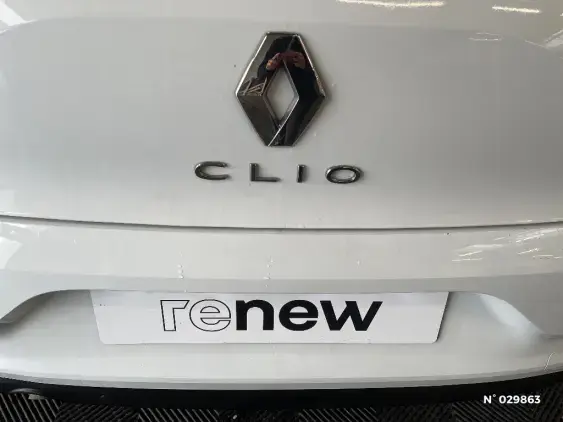 RENAULT CLIO V - voiture d'occasion - Photo 41