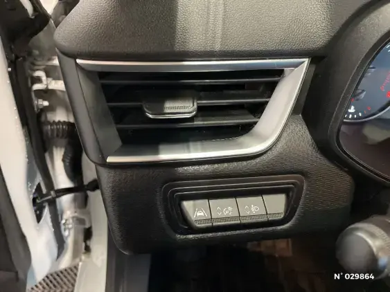 RENAULT CLIO V - voiture d'occasion - Photo 15