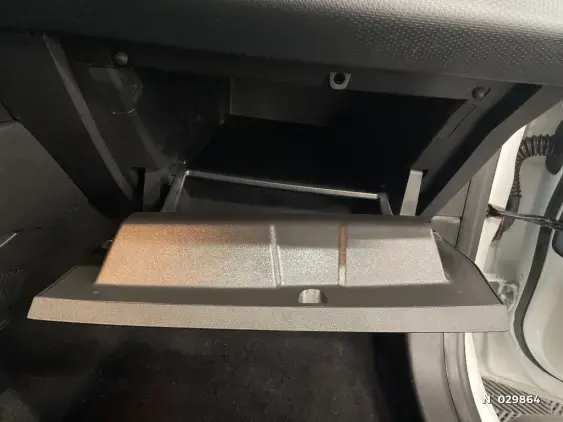 RENAULT CLIO V - voiture d'occasion - Photo 36