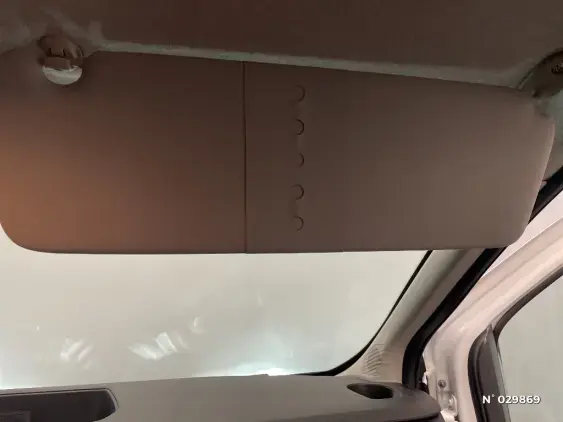 RENAULT TRAFIC FG III - voiture d'occasion - Photo 27