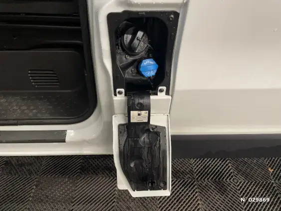 RENAULT TRAFIC FG III - voiture d'occasion - Photo 39