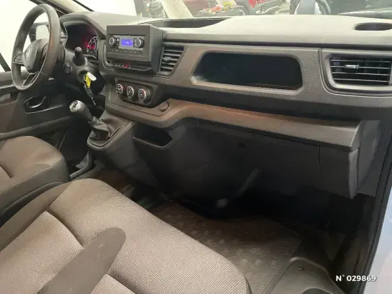 RENAULT TRAFIC FG III - voiture d'occasion - Photo 10