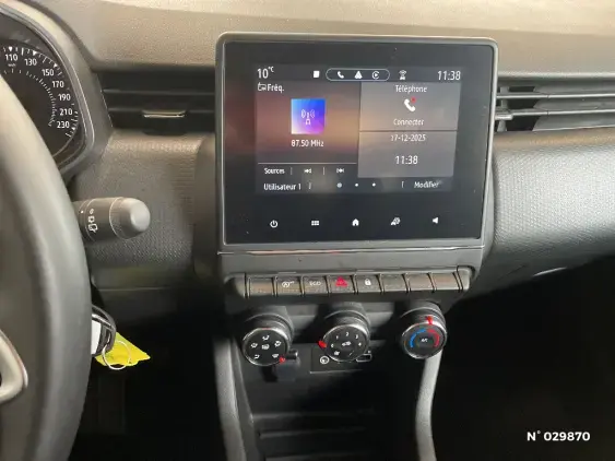 RENAULT CLIO V - voiture d'occasion - Photo 13