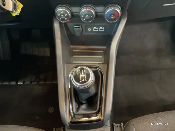 RENAULT CLIO V - voiture d'occasion - Photo 34