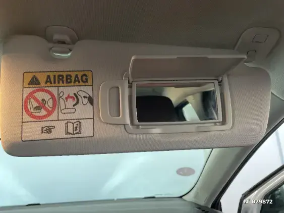 RENAULT CLIO V - voiture d'occasion - Photo 31