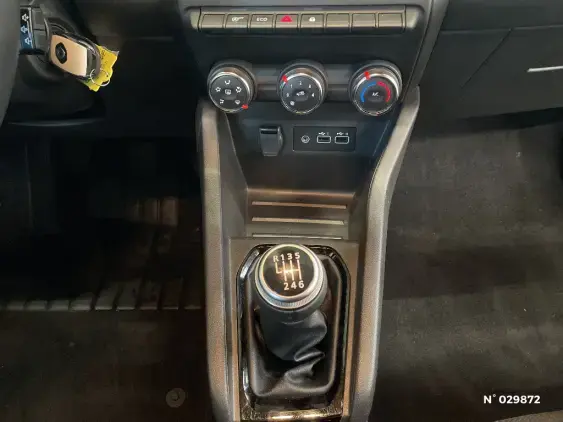 RENAULT CLIO V - voiture d'occasion - Photo 34