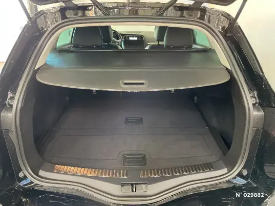 RENAULT MEGANE ESTATE IV - voiture d'occasion - Photo 7