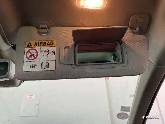 RENAULT MEGANE ESTATE IV - voiture d'occasion - Photo 30