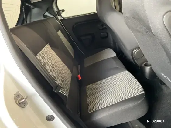 RENAULT TWINGO III - voiture d'occasion - Photo 11