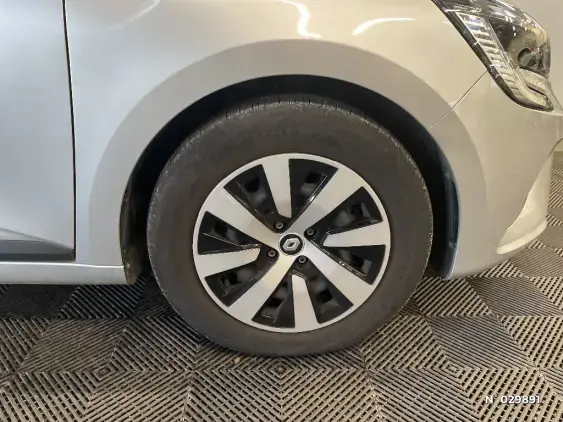 RENAULT CLIO V - voiture d'occasion - Photo 8