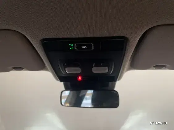 RENAULT CLIO V - voiture d'occasion - Photo 32