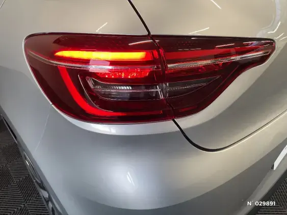 RENAULT CLIO V - voiture d'occasion - Photo 42