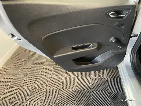 RENAULT CLIO V - voiture d'occasion - Photo 45