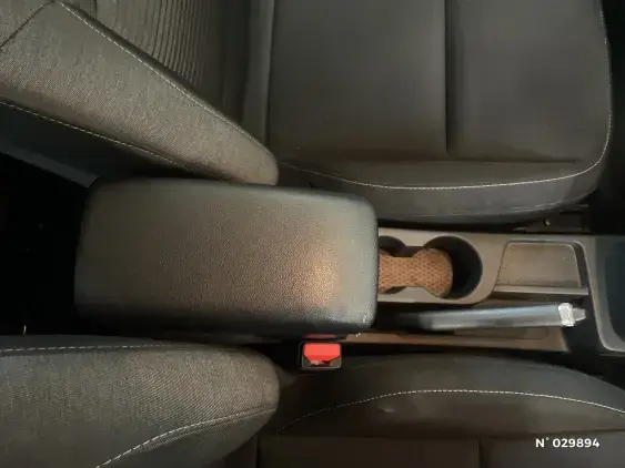 RENAULT CAPTUR II - voiture d'occasion - Photo 35