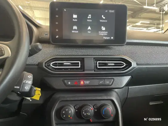 DACIA SANDERO III - voiture d'occasion - Photo 13