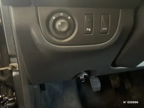 DACIA SANDERO II - voiture d'occasion - Photo 15