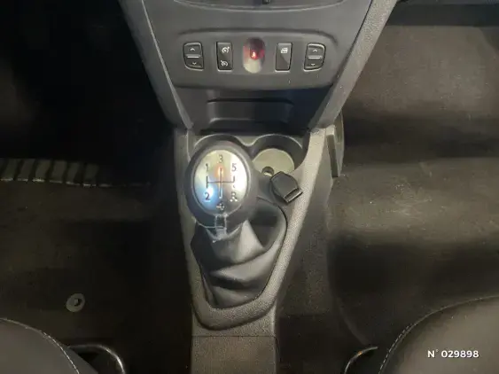 DACIA SANDERO II - voiture d'occasion - Photo 36