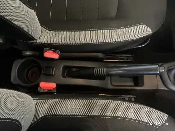 DACIA SANDERO II - voiture d'occasion - Photo 37