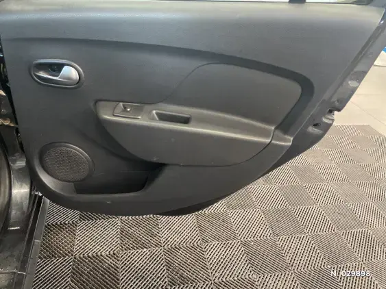 DACIA SANDERO II - voiture d'occasion - Photo 41